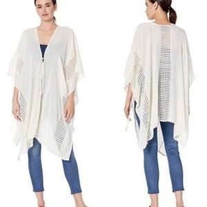 Vince Camuto Women's Ivory Batwing Sleeve Tie Front Vented Viscose Cover Up OS